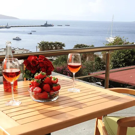 Dortmevsim Pansiyon Bodrum Exterior photo